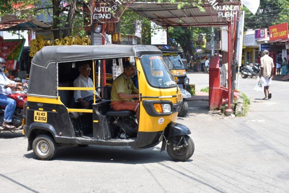 De tuktuk is het vervoersmiddel in Fort Kochi