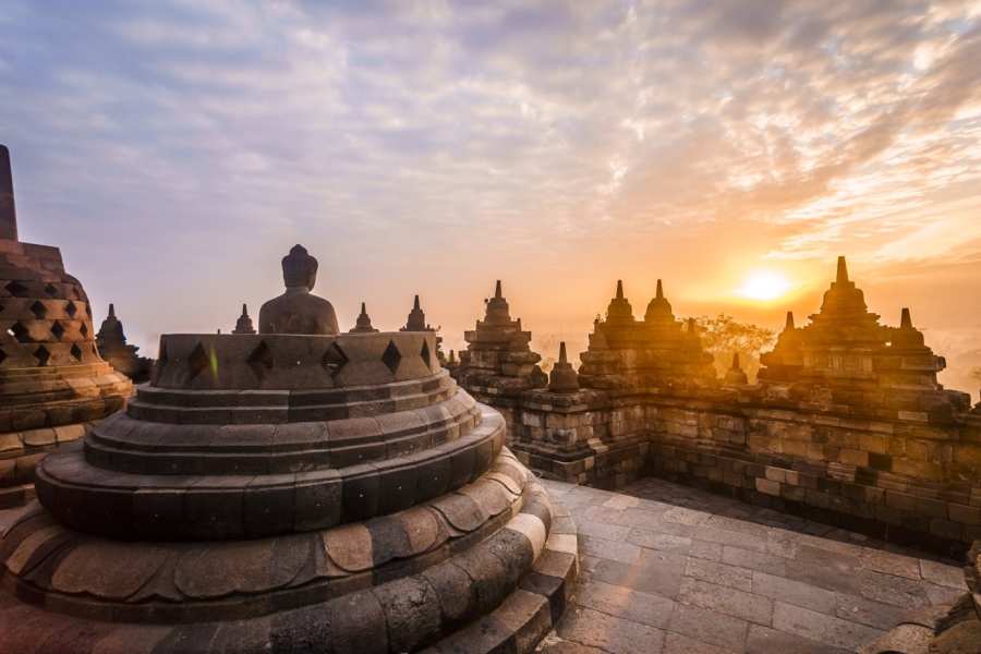 Indonesie Java Borobudur tempel zonsopgang mist 2